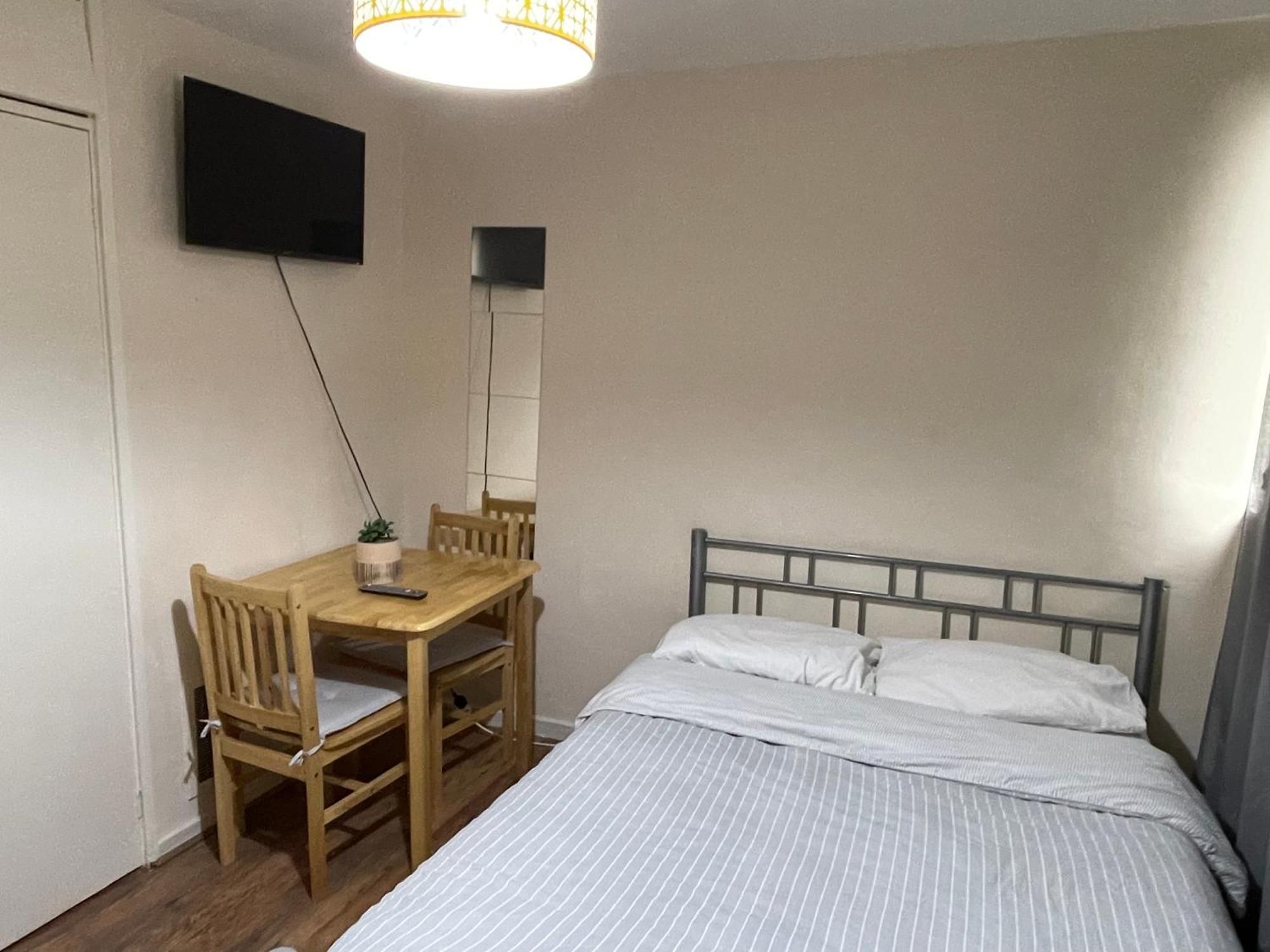 Comfortable Double Room Londres Exterior foto